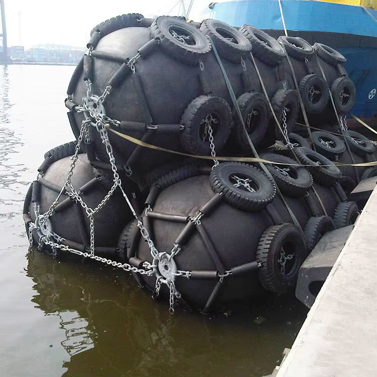 Ship Protecting Jumbo Fender with ISO17357 2014 Standard for Ship Docked