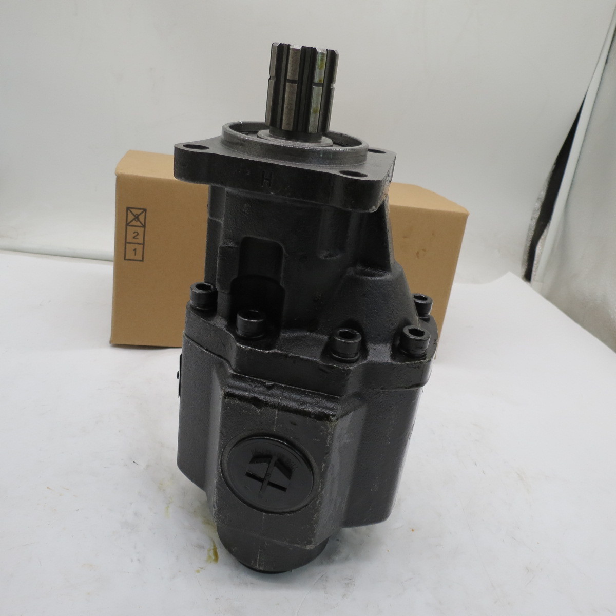 Hot Selling Original Hydraulic Pump 14562030 For SHACMAN