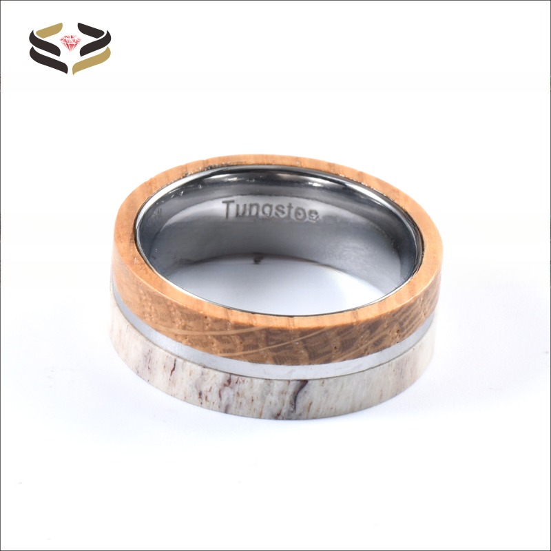 Anniversary Gift 8mm Natural Deer Antler Whiskey Barrel Wood Inlay Tungsten Carbide Ring for Men's Vintage Wedding Band