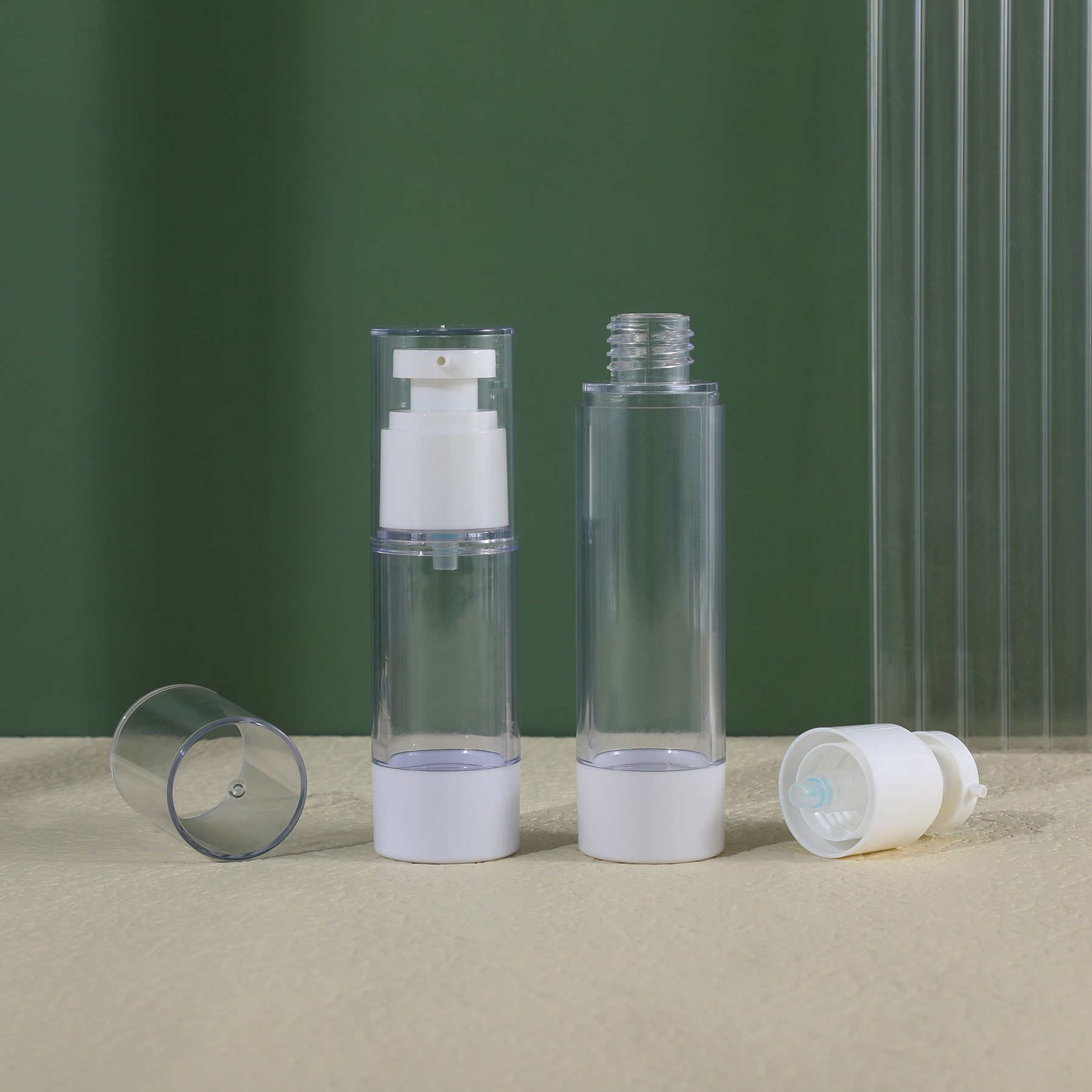 1oz 2oz 3oz 4oz 80ml 100ml 120ml Refillable Airless Lotion Pump Bottle featuring Customized Colors and Frosted Finish