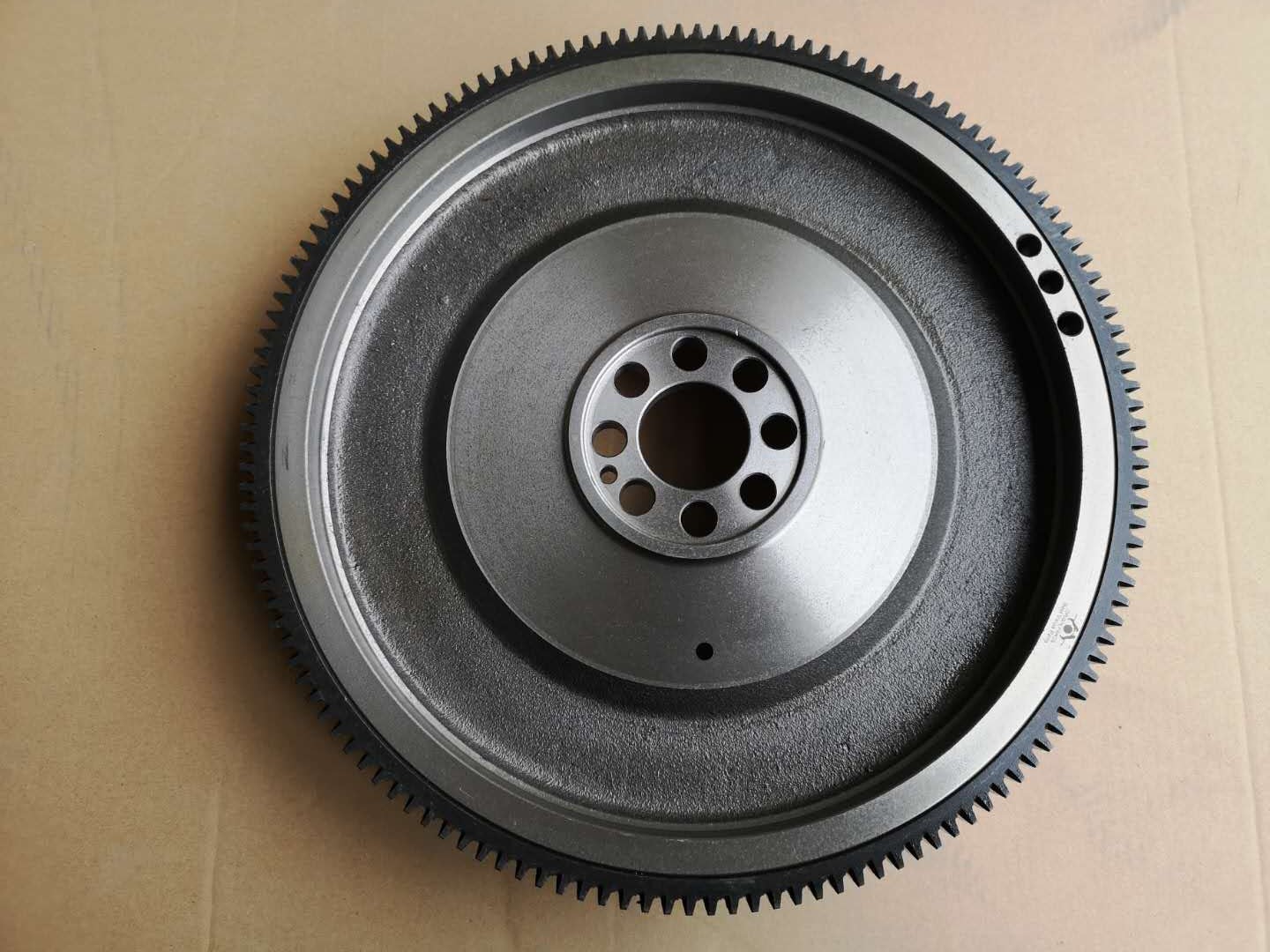 350 Mm ISUZU Flywheel For FSR 6HH1 8943938491 25 KG High Performance