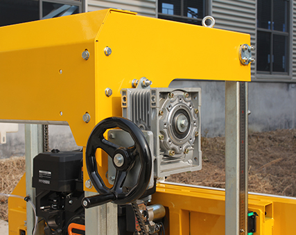 31 Inch Cutting Diameter Forestry Machine Band Saw for Fast Cutting Speed Wood Cutting