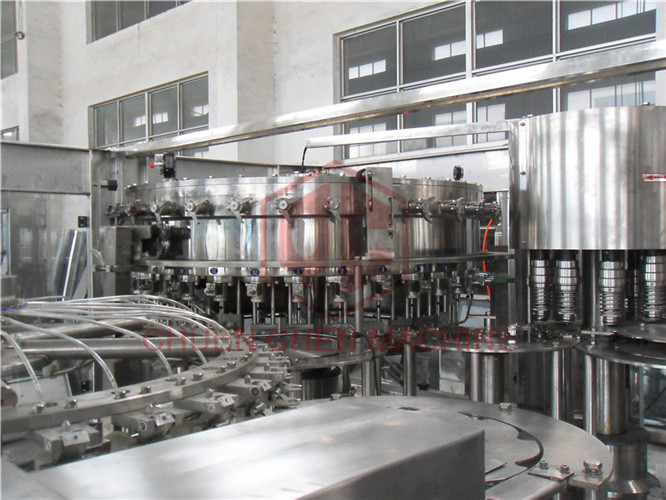 Sparkling Water Carbonated Drink Production Line / Soda Beverage Bottling Equipment