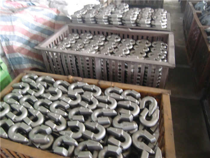DIN AISI Standard Drop Forged Alloy Steel Auto Parts Truck Parts