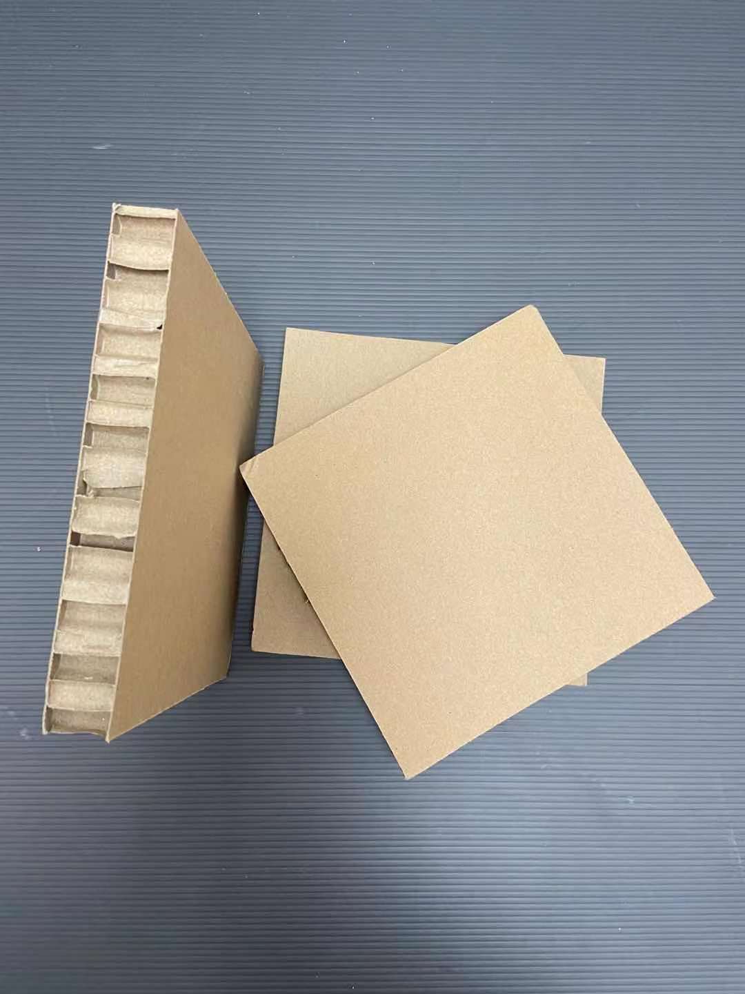 Honeycomb Paper Card Board Honeycomb Core Thickened Cardboard Logistics Packaging