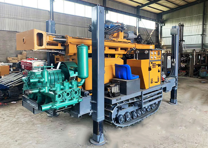 Pneumatic Borewell Machine Alloy Steel Borehole Drilling Equipment For 200 Meters Depth