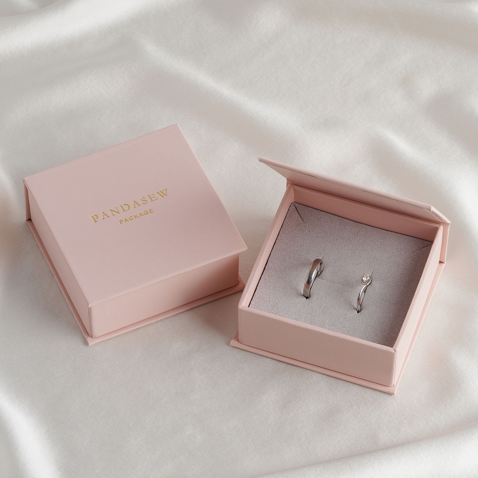 Magnetic Jewelry Rigid Packaging Box Luxury With Hot Stamping Logo