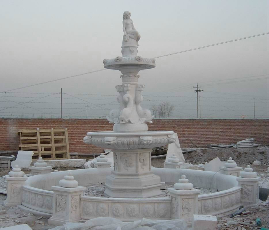Pool Water Fountain With Contemporary Stone Elephant Statue