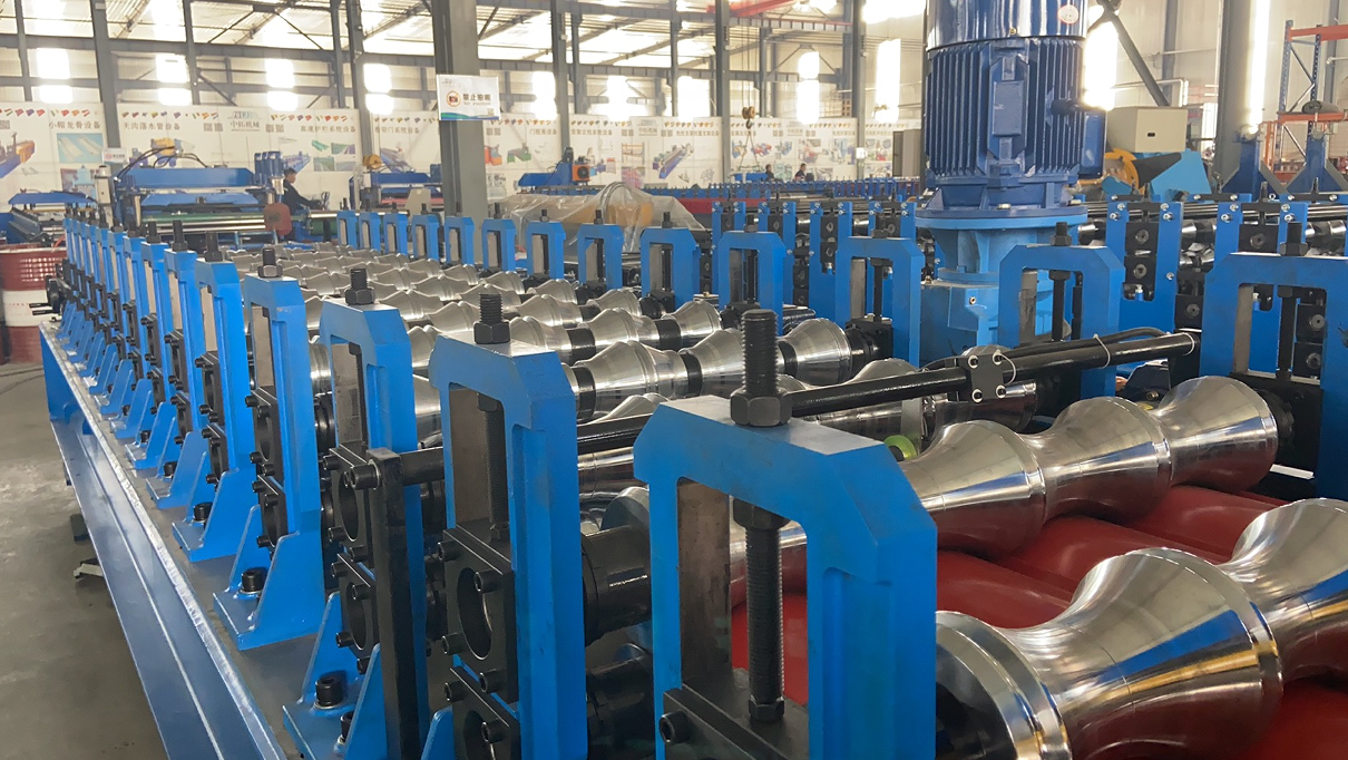 step tile roofing sheet machine