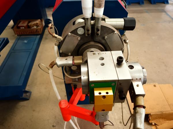 180kg Capacity Cable Extruder With Outlet Wire Range 2-25mm Central Height