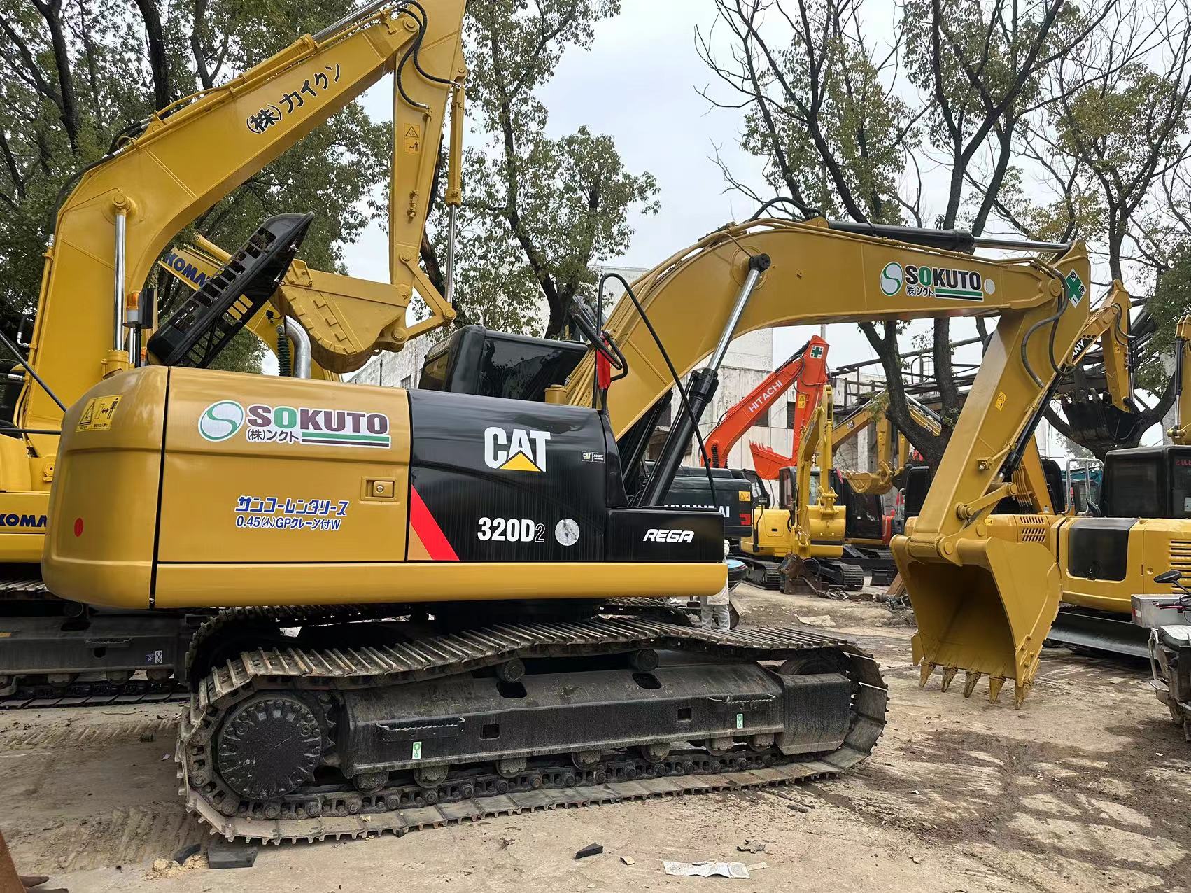 2022 Year Model Cat 320D2 Excavator for Selling in Japan Japan Made 1000 Working Hours