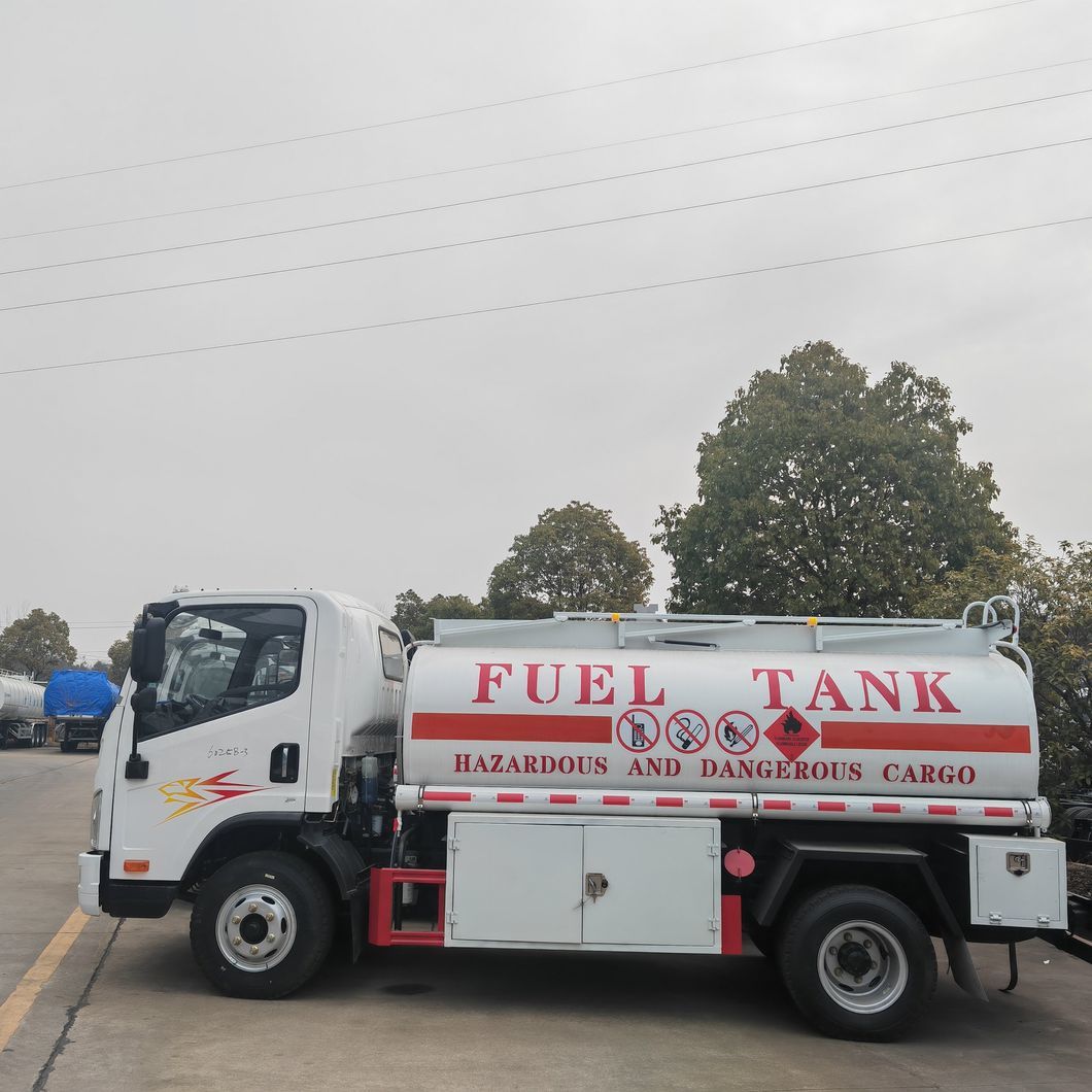 FAW 5000L Oil Fuel Tanker Tank Bowser Dispenser Truck
