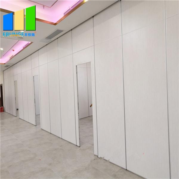 Star Hotel Decoration Operable Folding Partition Wall For Banquet Hall