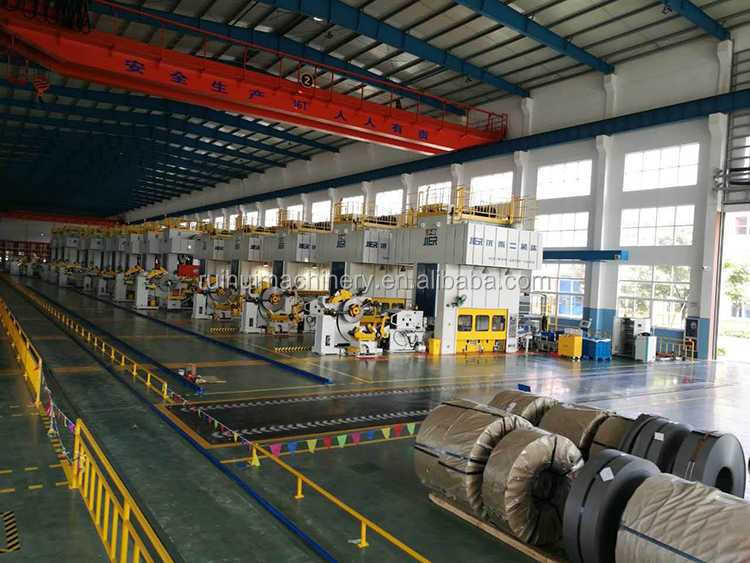 Automatic NC Servo Sheet Metal Feeder Machine For Uncoiler And Straightener