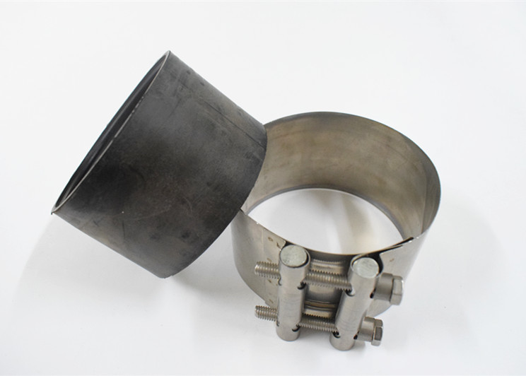 Tensile Strength Stainless Steel Band Clamps , Type A - Hoop Strip Industrial Pipe Clamps