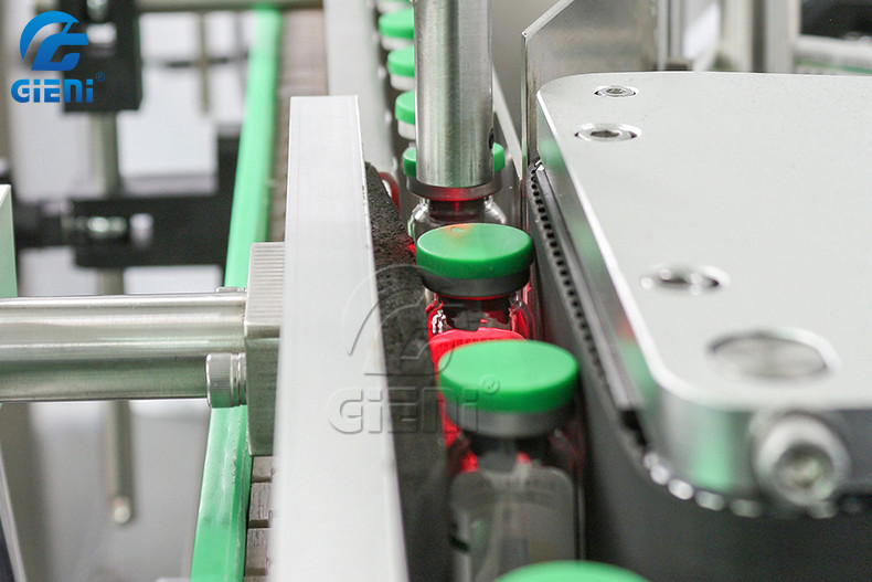 300/Min Round Bottle Vertical Cosmetic Labeling Machine