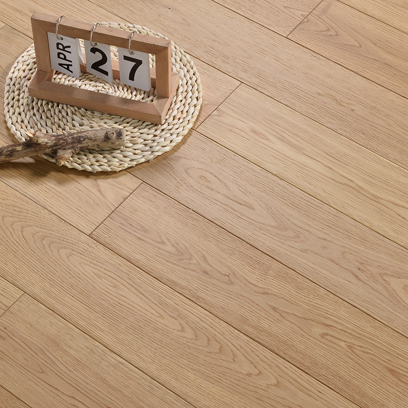 Three Layer Engineered Wood Flooring 20mm European Oak with Black Embossed Finish