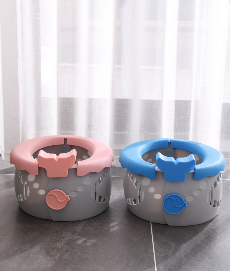 Portable Serenity Blue Baby Toilet With Customized Logo Foldable Soft Potty Training Seat