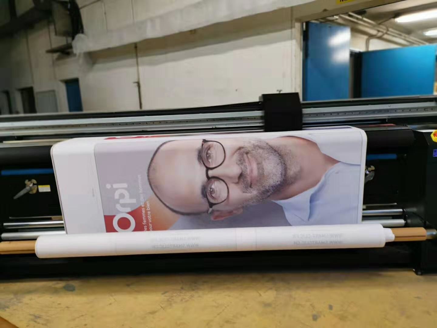 Pre Heating 360dpi 6500W Roll To Roll Flag Printer