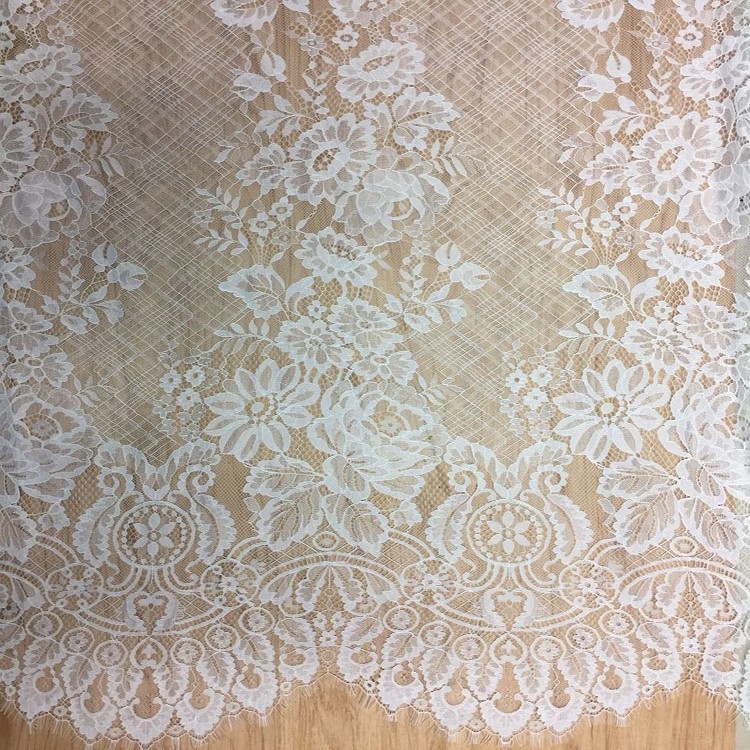 150cm * 300cm 2017 New Fashion Bridal Eyelash Lace Fabric in Ivory color