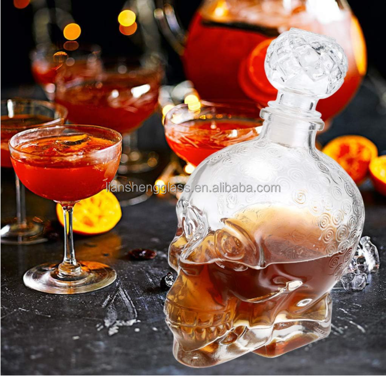 Whisky Vodka Party Decoration Clear Glass Bottle Decanter with Customized Bottle Color