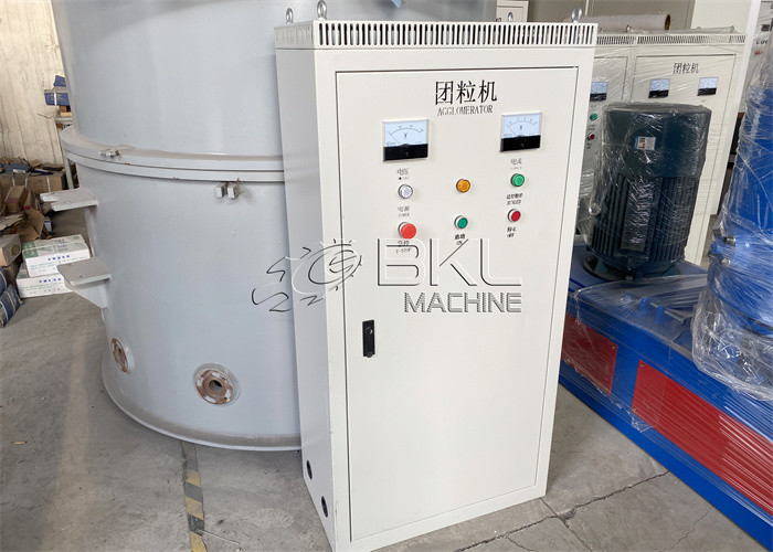 Recycle Film Plastic Agglomerator Machine 132KW Fiber Cloth
