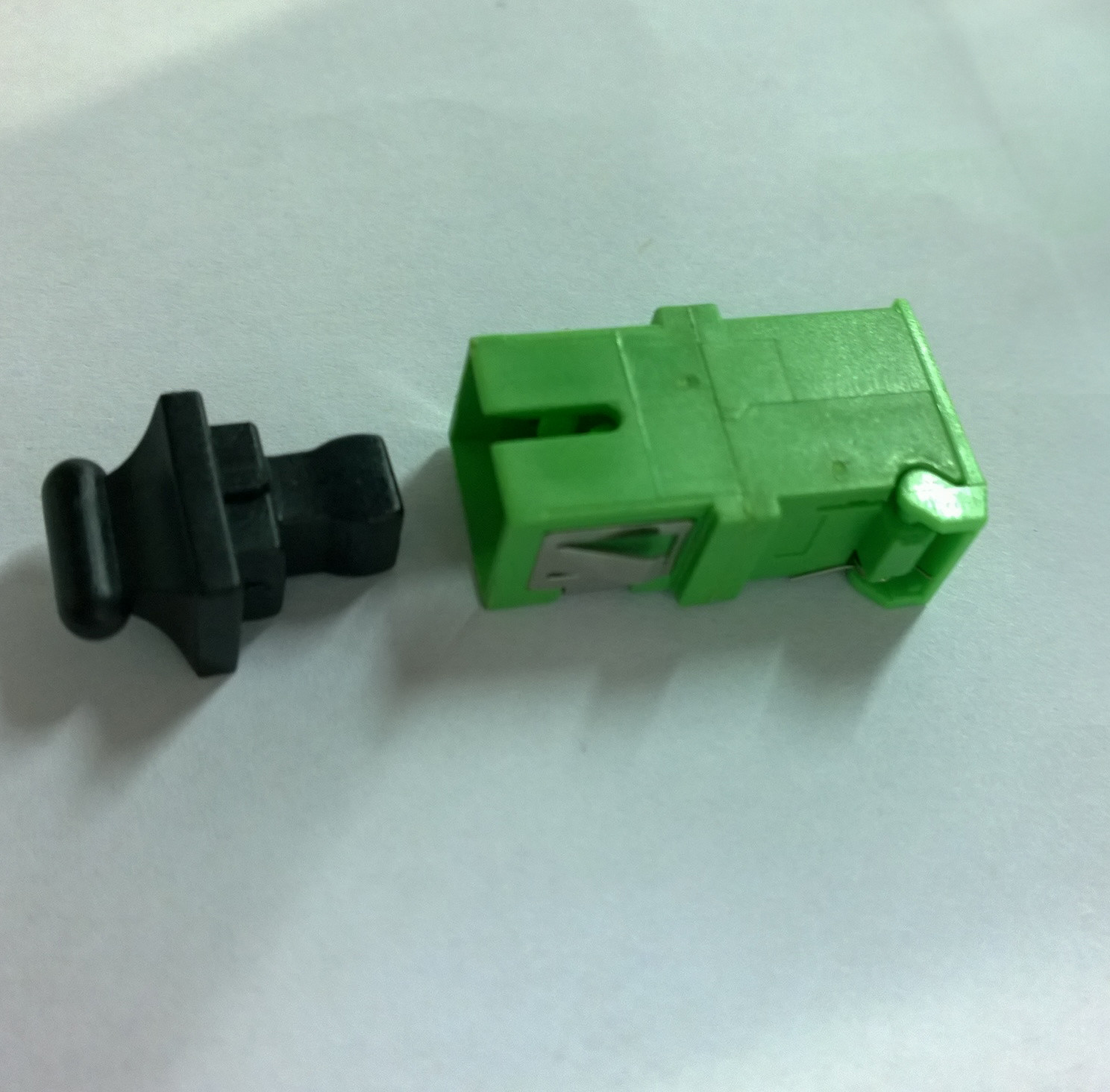 ROHS, ISO Insertion Loss (IL) 0.2 Stability Fiber Optic Adapter for Active Device Termination