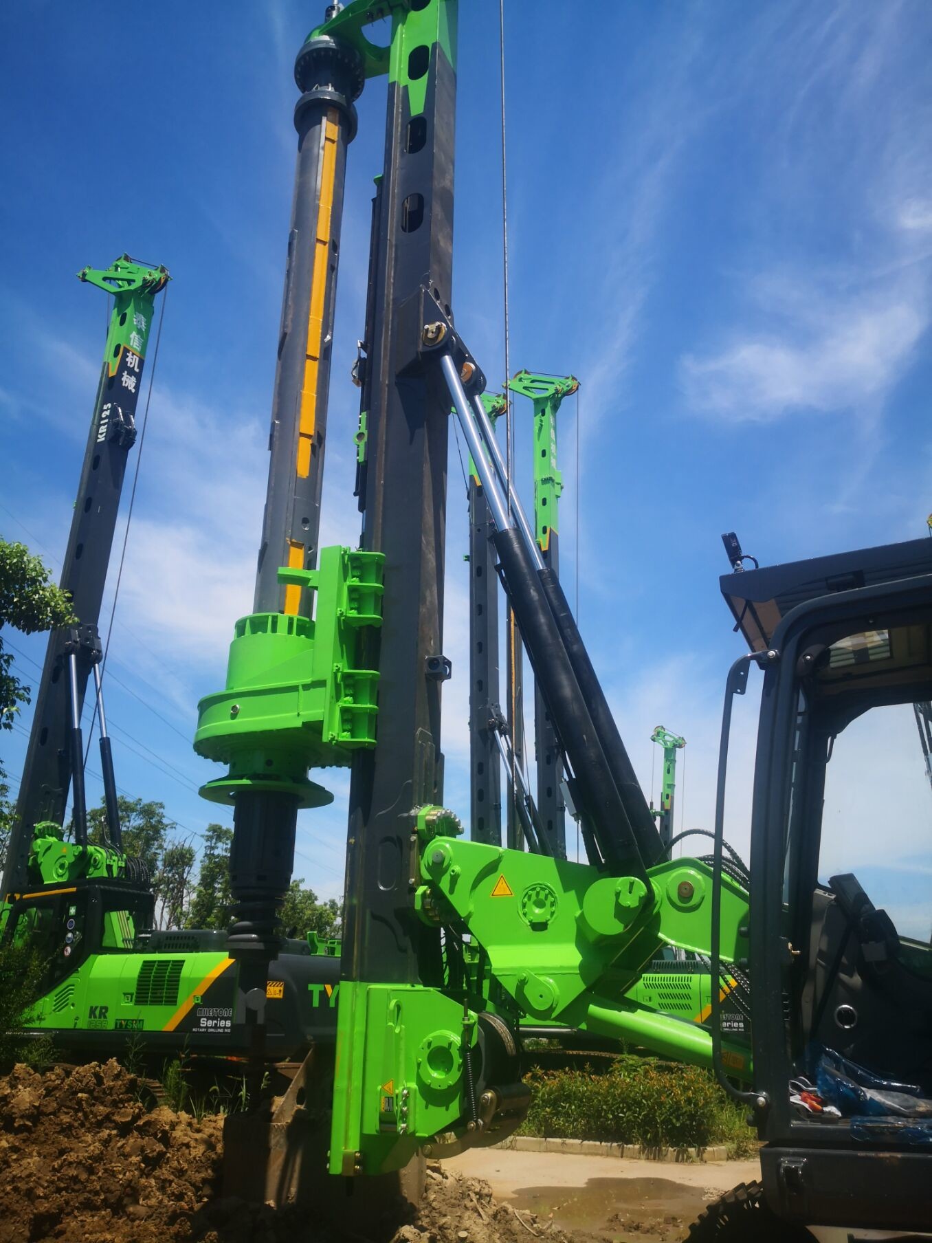 Kelly Bar Rotary Foundation Drilling Tools Depth 10 To 94 M