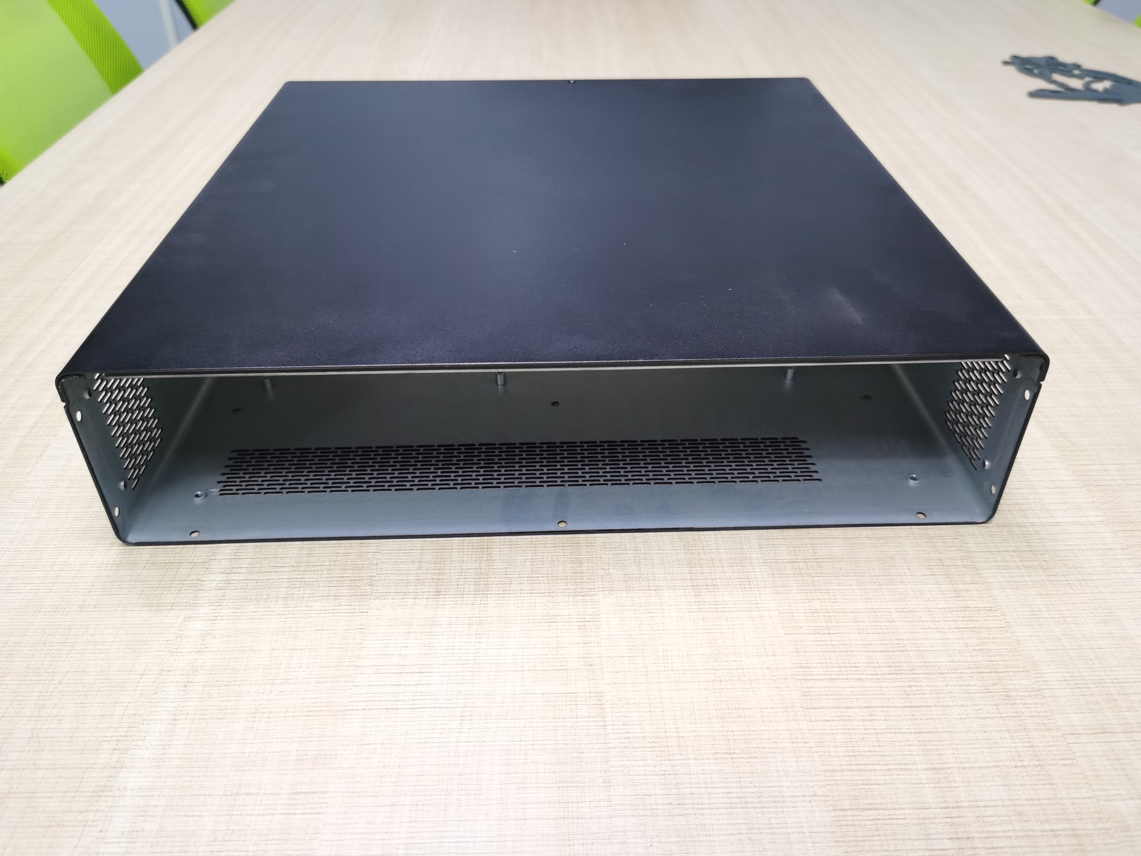24 Bay 3u 4u Server Chassis Design Aluminum Stainless Steel Box Enclosure Parts
