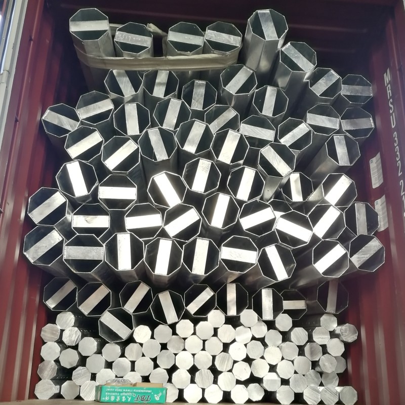 Overhead Line Electric Steel Pole 30FT Galvanized Steel Power Pole 127mm