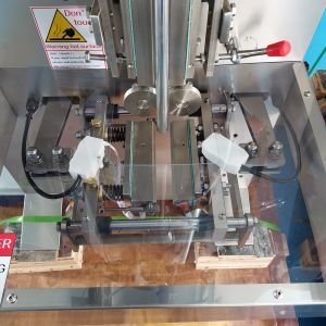 Automatic VFFS Packing Machine Form Fill Seal Ketchup Sauce Curry Paste