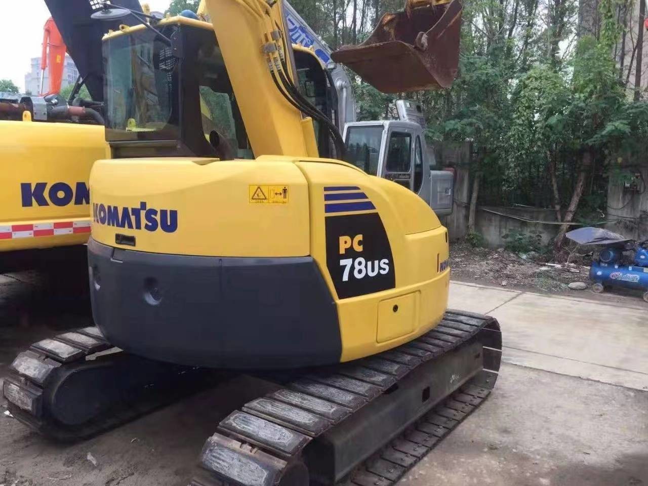 Komatsu Hydraulic Crawler Excavator 8 Ton used construction machinery, equipment