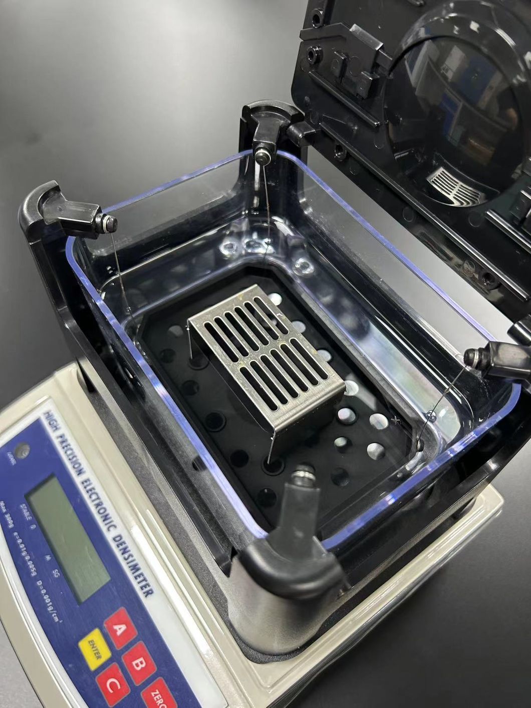 Digital Electronic Densimeter for Accurate Measurements