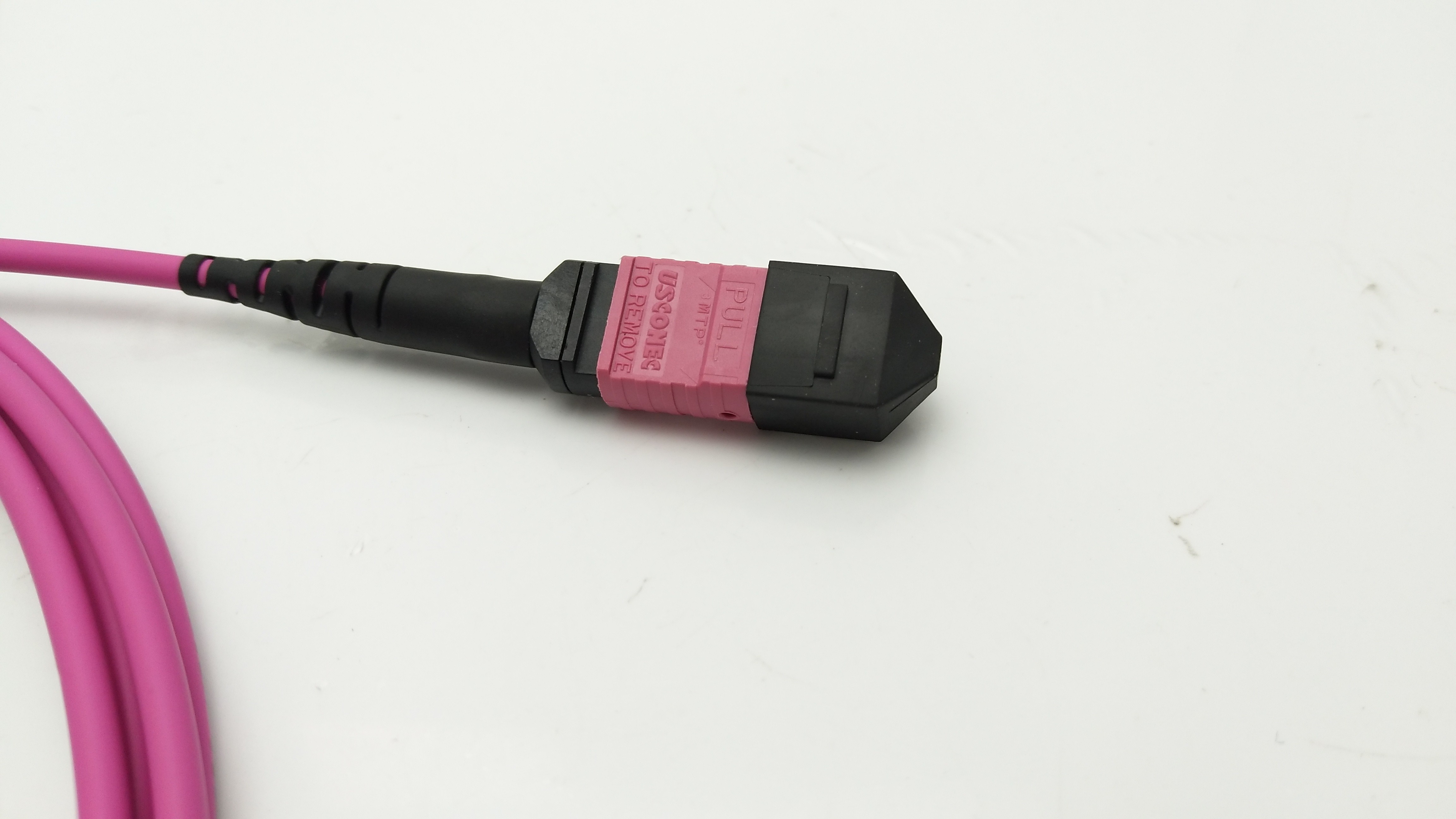 MPO To MPO Female Fiber Optic Patch Cable OM4 50 / 125um LSZH Multimode