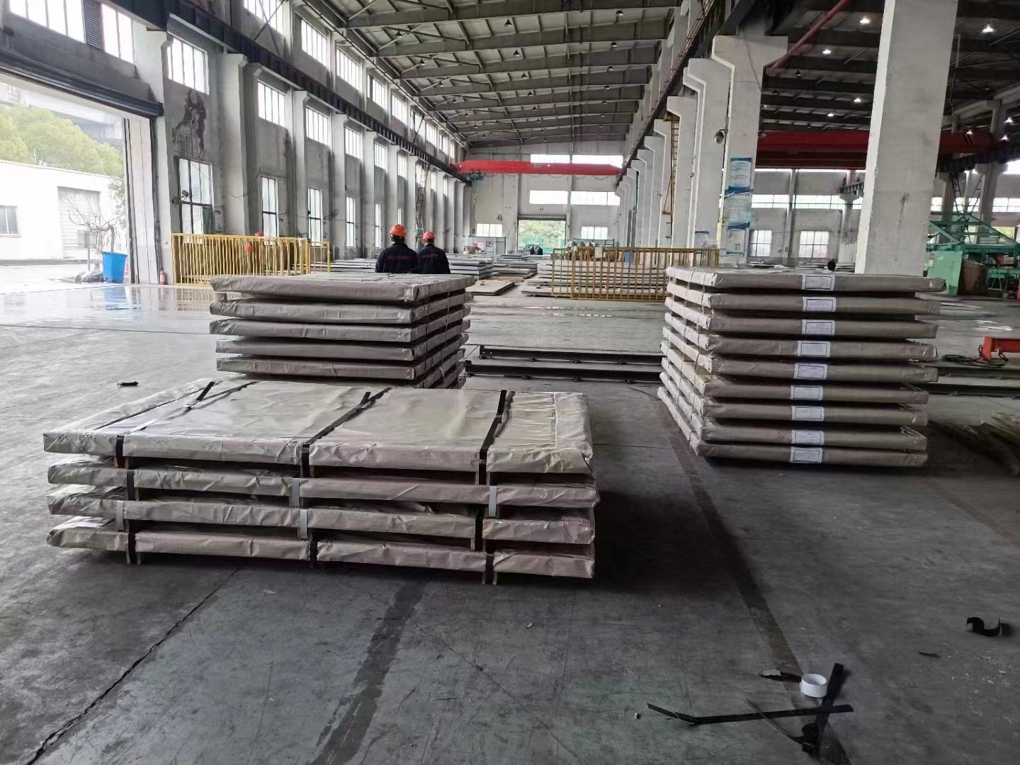 Hot Rolled Stainless Steel 304 Plate For Chemical Industrial Tanks