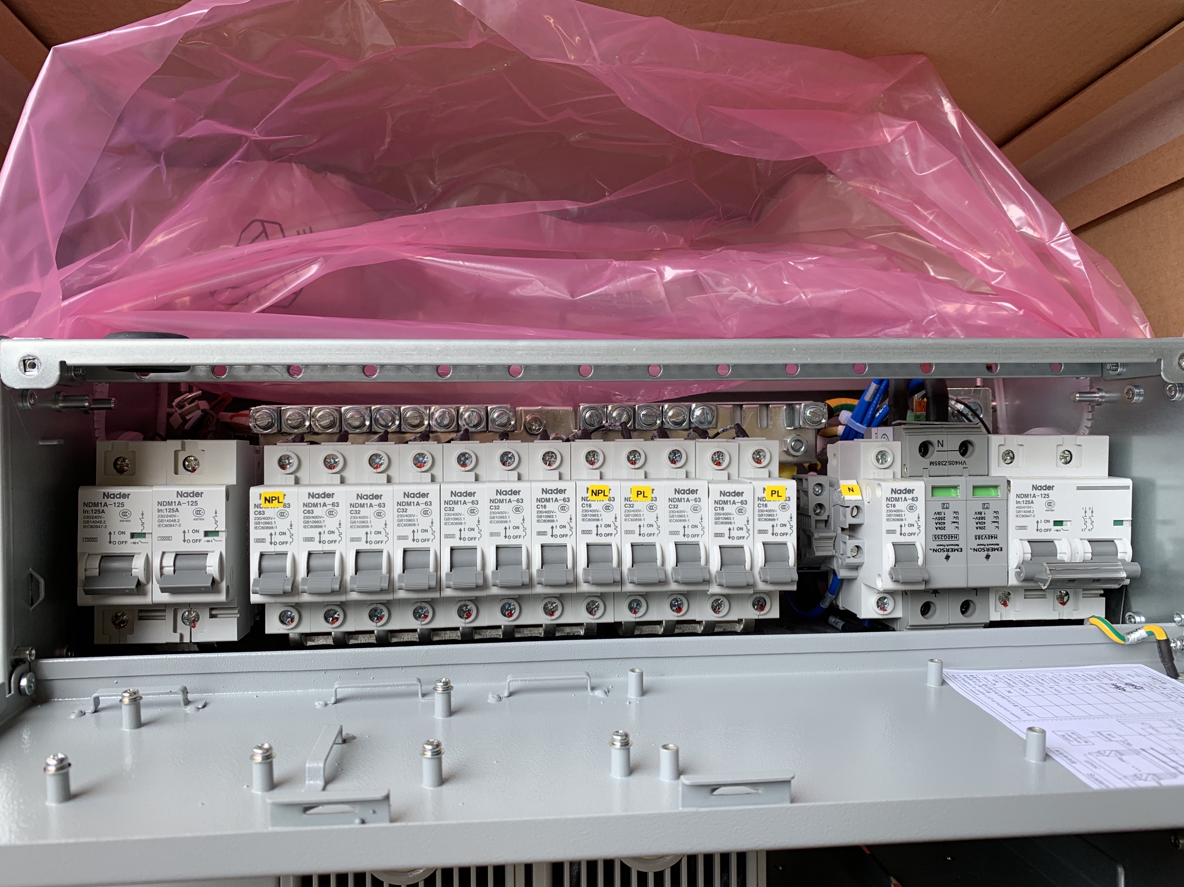Emerson NetSure 701 A41-S8 New Original Ac Dc Power Embedded Power System