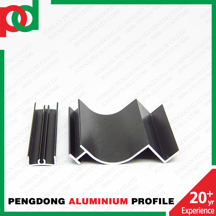 T5 Temper Aluminum Extrusion Profile for Sliding Windows in Every Colour Wooden Grain