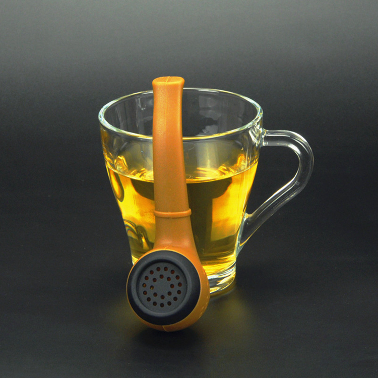 2018 New Promotional Gift Fancy Funny Unique Silicone Tobacco Pipe Shape Green Coffee Tea Bag Tea Infuser