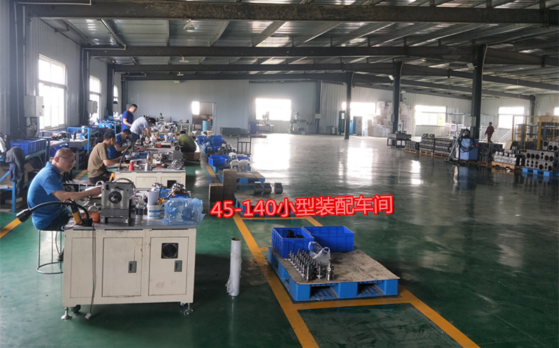 30KG Steel 4th Axis CNC Rotary Table Manual Operation with Quill Tailstock Attachment