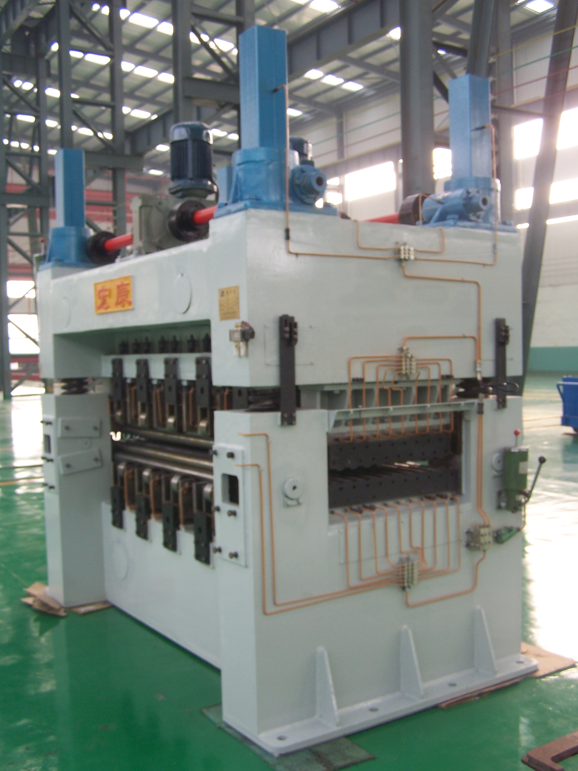 Steel Coil Slitting Line with Gearbox Uncoiling Leveling Shearing at Competitive