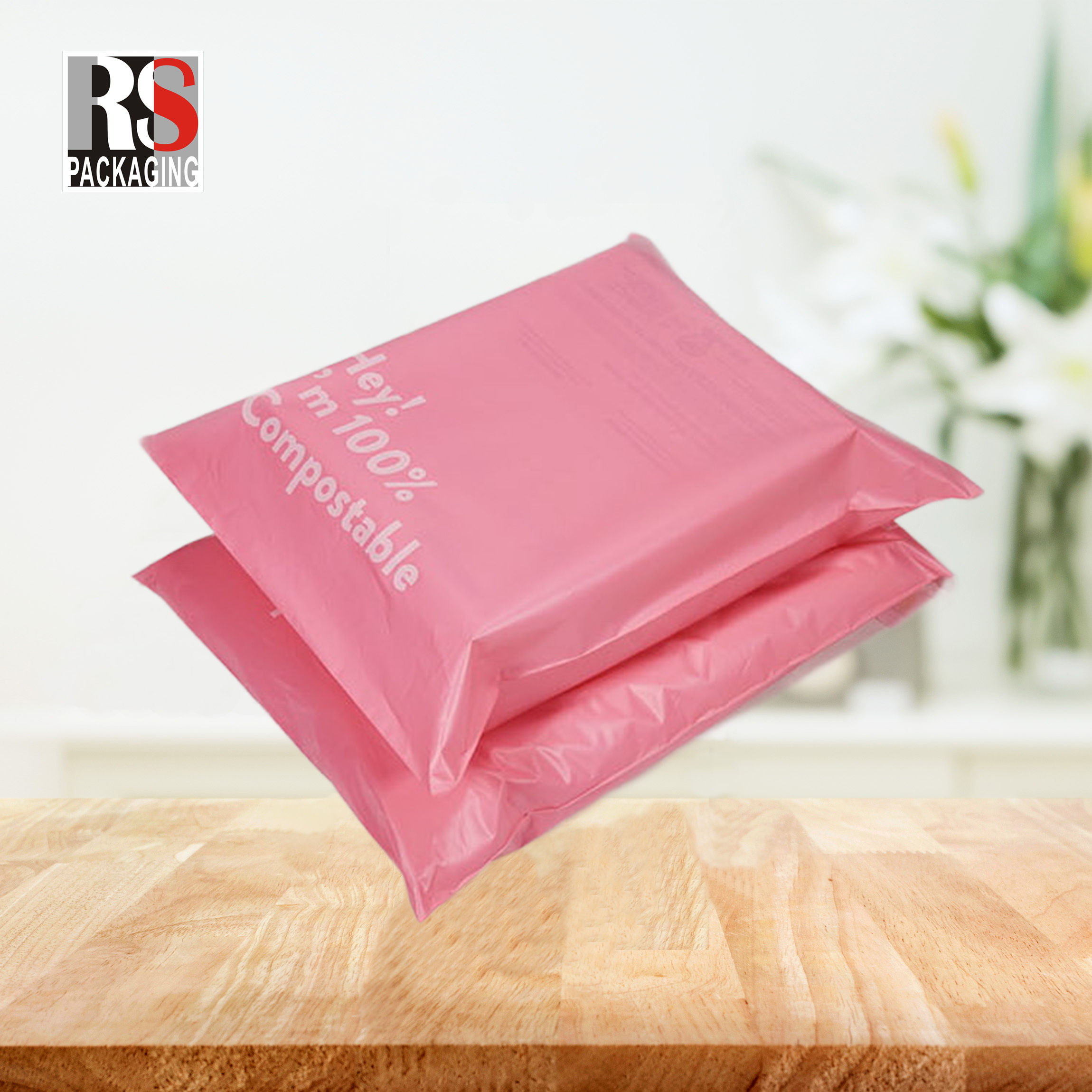 Waterproof Poly Bags With Adhesive Strip Poly Mailer Bags For Clothing Shipping
