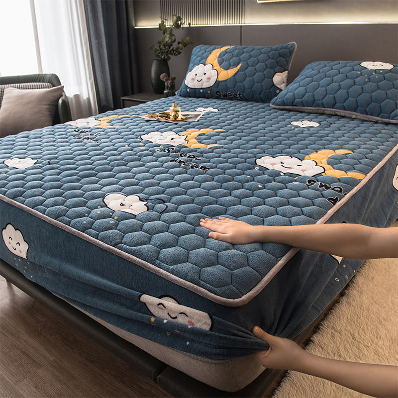 Luxury Custom Washable Bedsheet Hypoallergenic Bed Protector Mattress Cover