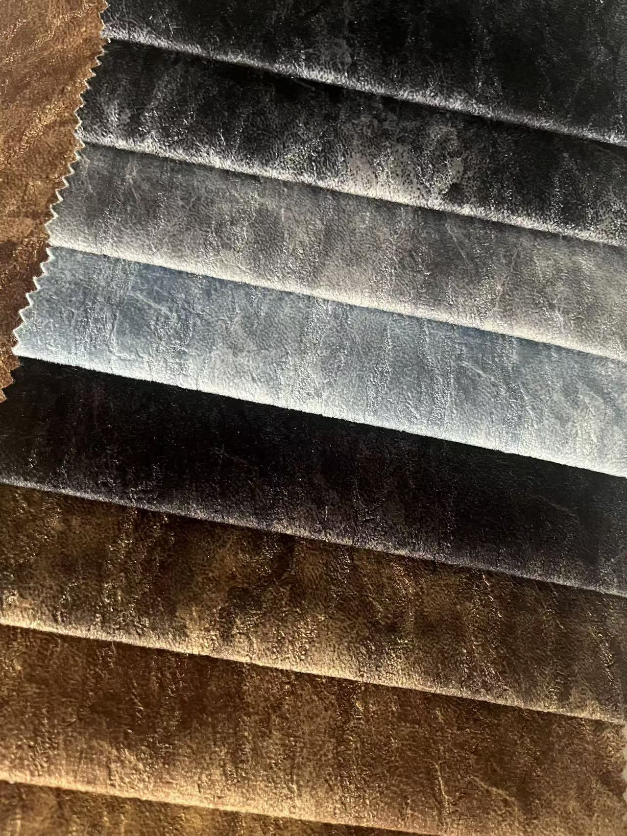 100% Polyester Velvet Sofa Fabric Printed Embossed Velvet Fabric Sofa Fabric Factory