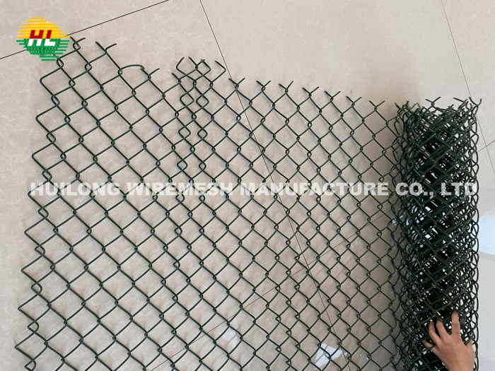 6ft 7ft 8ft Wholesale Hot dip Galvanized Diamond Mesh Fence Cost