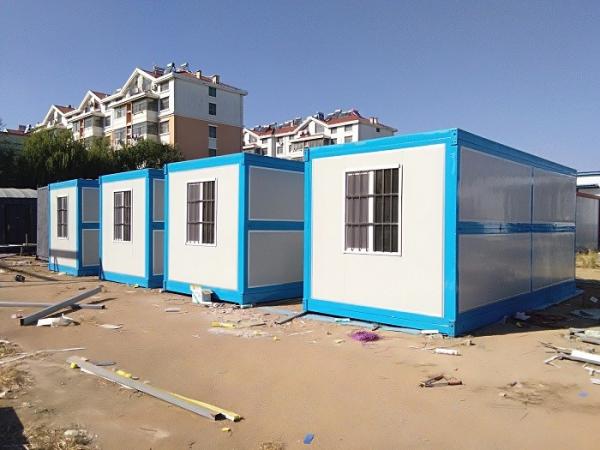 Heat Insulated Modular Shipping Container Homes Customized Design 30 Years Life