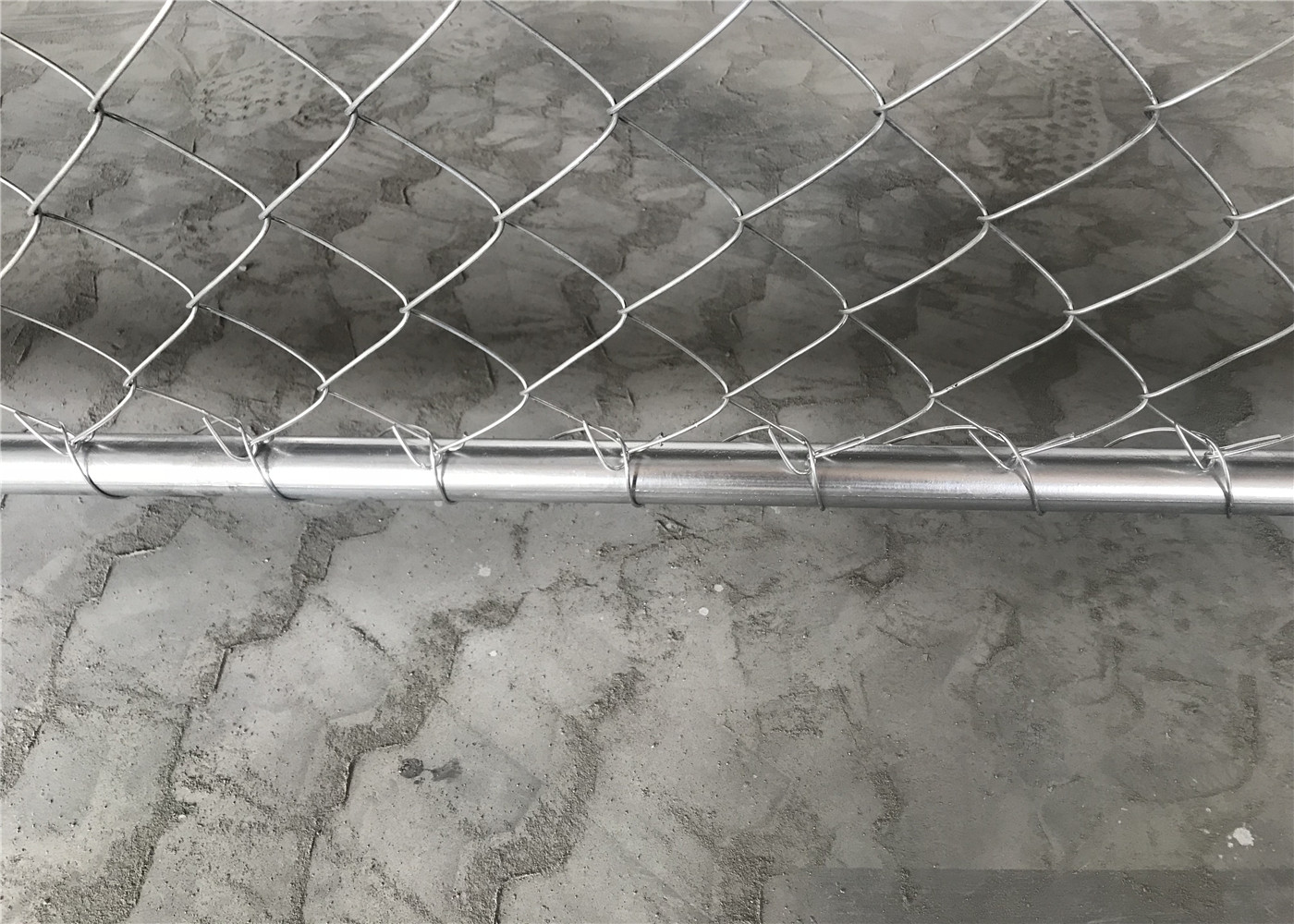 6x12 chain mesh construction fence panel pipe 32mmx1.6mm mesh 60mmx60mm with 2.7mm thick