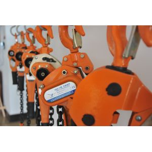 China Manual Lifting Equipment Chain Lever Block Hoist With Suspended Hook on sale