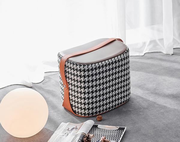 Nordic Creative Saddle Handheld Leather Stool Light Luxury Sofa Footstool