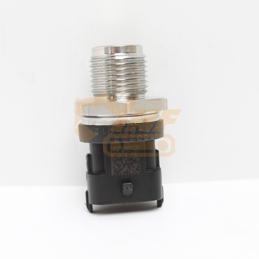 Excavator Parts PC210-8 PC200-8 PC240-8 6D114 4D107 6D107 6D114 Fuel Pressure Sensor 6754-72-1210