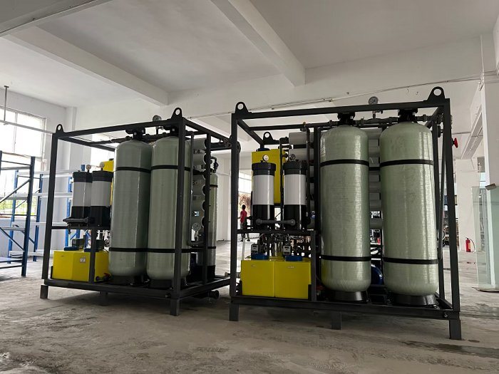 Salt Water Sea Water Seawater Reverse Osmosis Systems Desalination Containerized Sea Water Desalination Unit and System